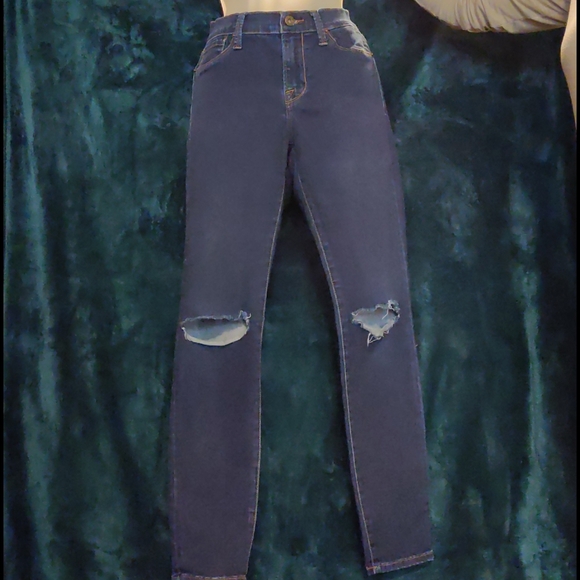 Lucky Brand Blue Jeans - Picture 1 of 2